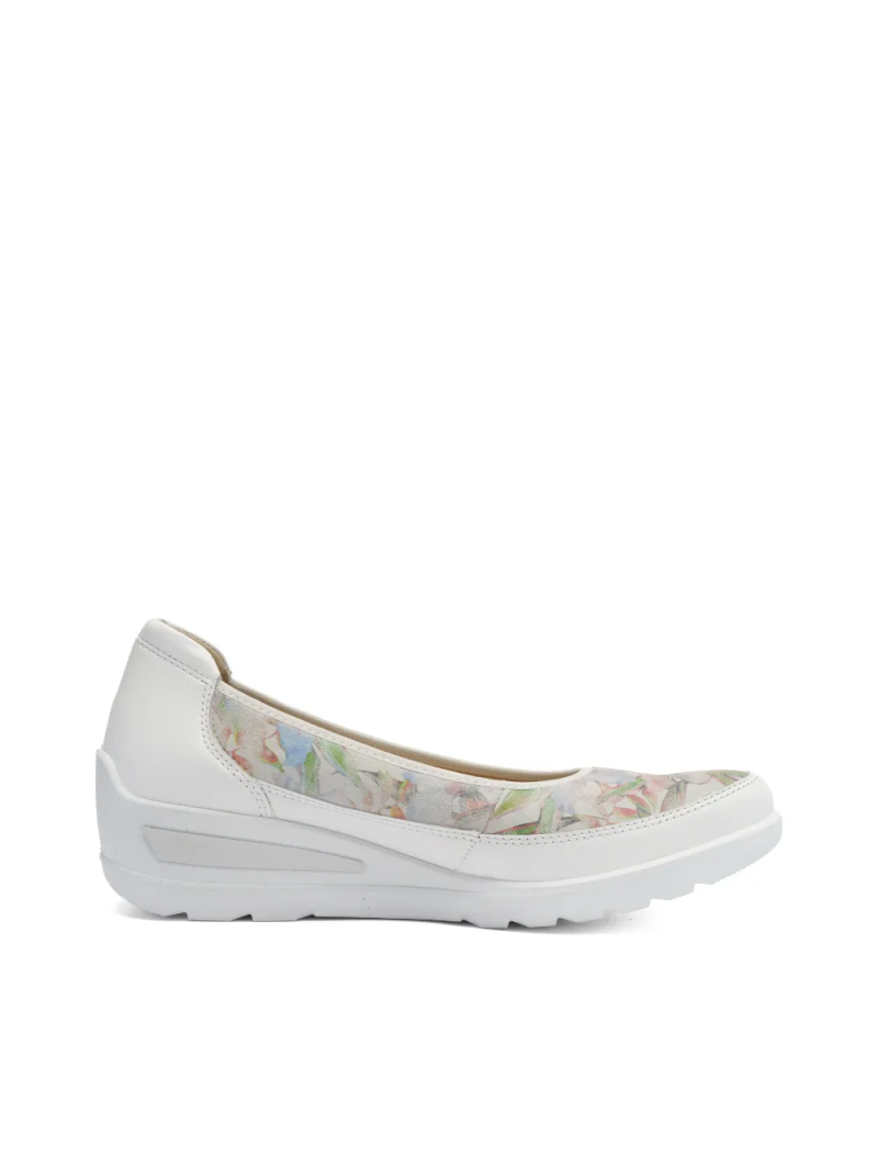 ARA dámské baleríny na klínku širší kožené bílé | 12-50664-24 Zürich